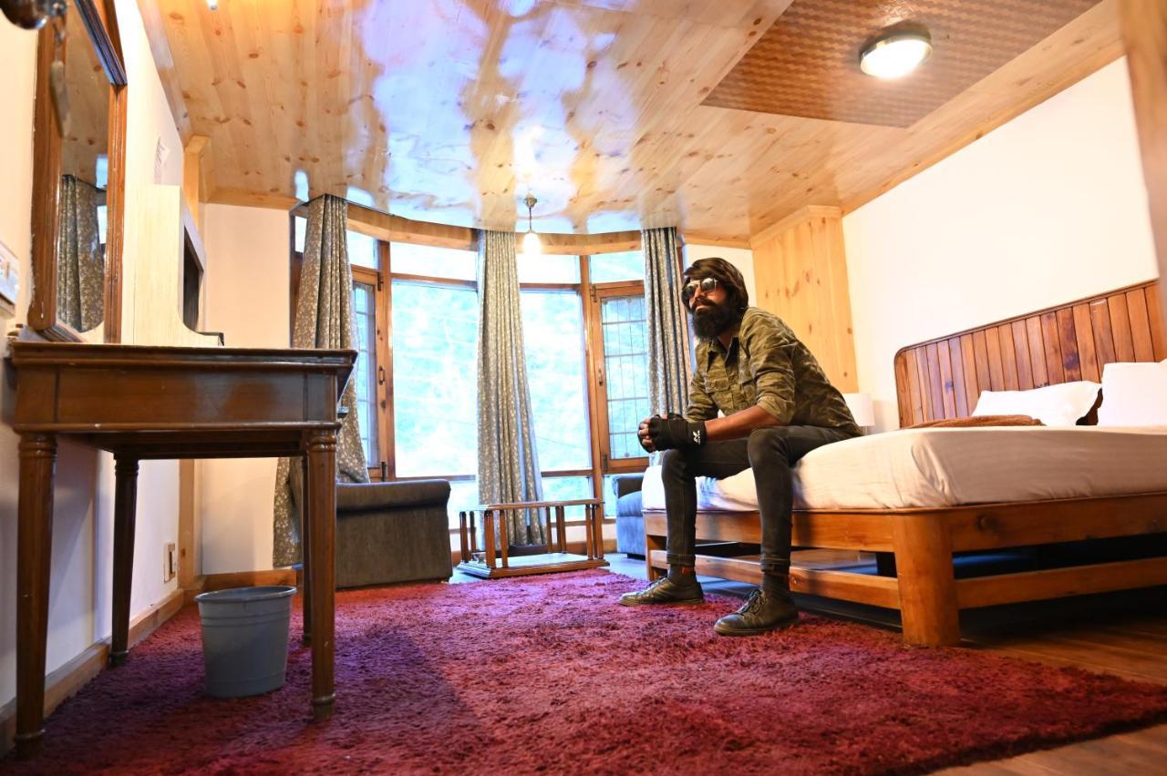 Hotel Manali Mahal Exteriör bild